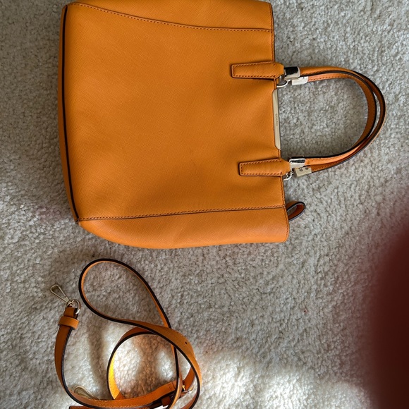 Coach Madison Saffiano Mini Tote - Picture 4 of 12